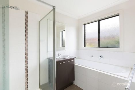 Property photo of 6 Armstrong Street Cranbourne East VIC 3977