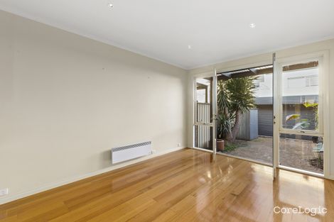 Property photo of 100 Dow Street Port Melbourne VIC 3207