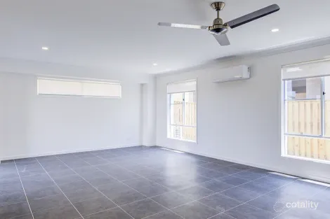 Property photo of 20 Summerstone Maudsland QLD 4210