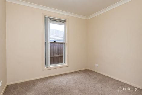 1/20 Oystercatcher St, Aberglasslyn, NSW 2320