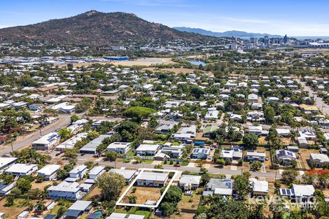 Property photo of 52 Roberts Street Hermit Park QLD 4812
