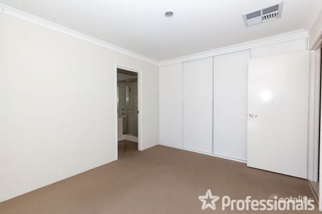 Property photo of 18 Tringa Crescent Harrisdale WA 6112