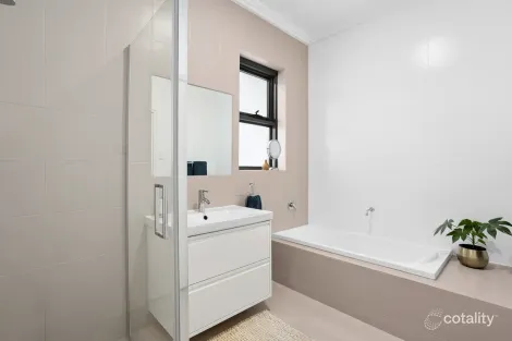 Property photo of 10/99 Alfred Street Narraweena NSW 2099