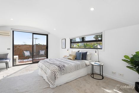Property photo of 4/9 Marine Avenue St Kilda VIC 3182