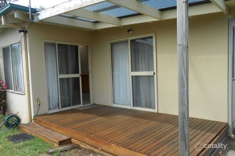 Property photo of 152 Third Avenue Rosebud VIC 3939