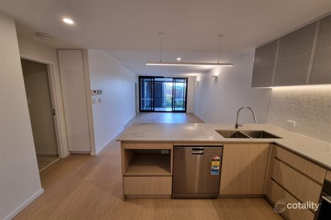 406/68 Sir Fred Schonell Dr, St Lucia, QLD 4067