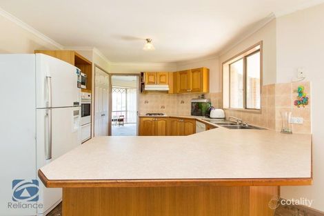 Property photo of 17 Janson Close Narre Warren South VIC 3805