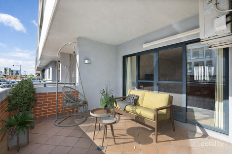 27/2 Stockton Bend, Cockburn Central, WA 6164