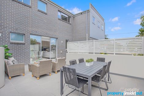 Property photo of 2/49 Tungarra Road Girraween NSW 2145