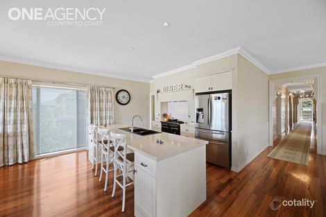 Property photo of 5 Sloane Square Drouin VIC 3818