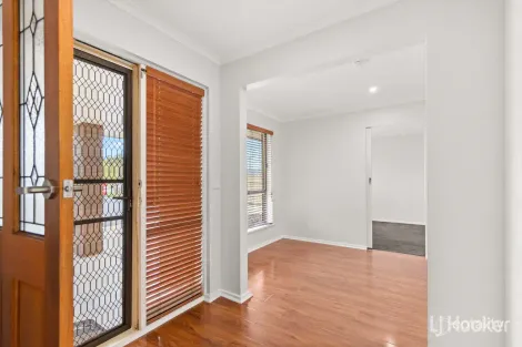 Property photo of 16 Karrawirra Close Craigmore SA 5114