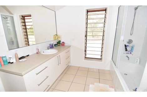 Property photo of 69 Estate Avenue Toll QLD 4820