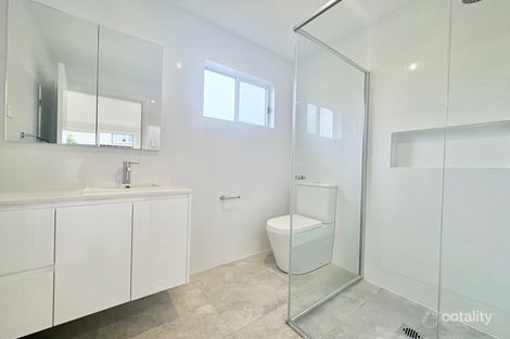 Property photo of 9 Waikanda Crescent Whalan NSW 2770