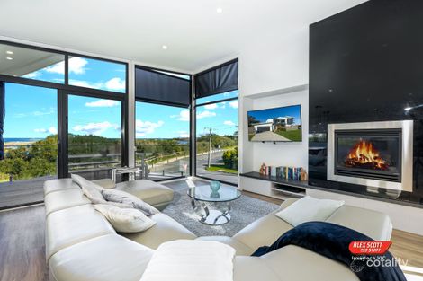 Property photo of 2 Abbott Street Inverloch VIC 3996