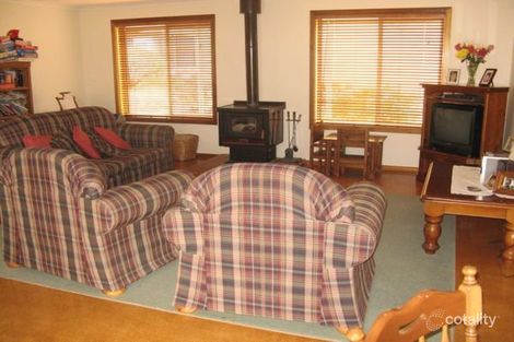 Property photo of 46 Masters Street Riverton SA 5412