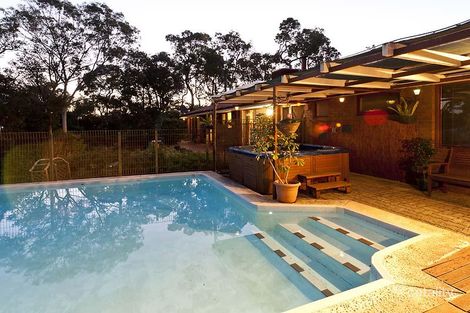 5 Lockyer Rise, Roleystone, WA 6111