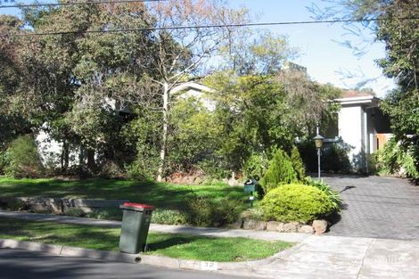 32 Greenways Rd, Glen Waverley, VIC 3150