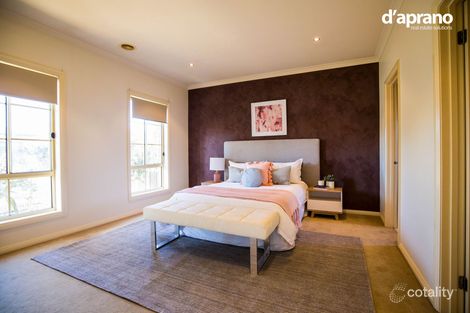 Property photo of 17 Wattlebird Street Roxburgh Park VIC 3064