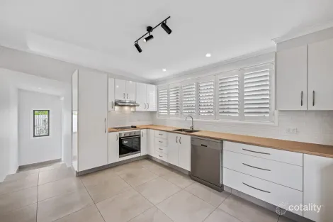 Property photo of 107-107A Perwillowen Road Burnside QLD 4560