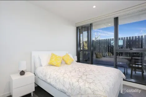 Property photo of 13/33 Quay Boulevard Werribee South VIC 3030