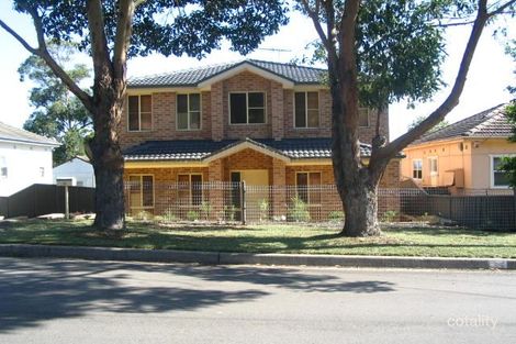 34 Robertson St, Guildford West, NSW 2161