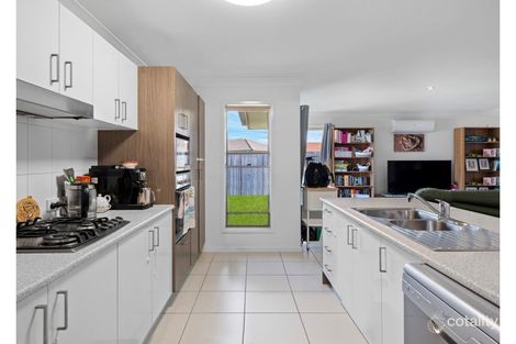 Property photo of 21 Tara Grove Bellmere QLD 4510