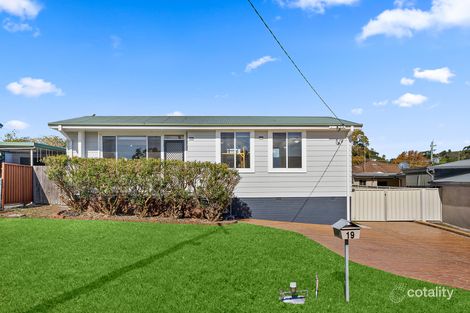 Property photo of 19 Alcoomie Crescent Koonawarra NSW 2530
