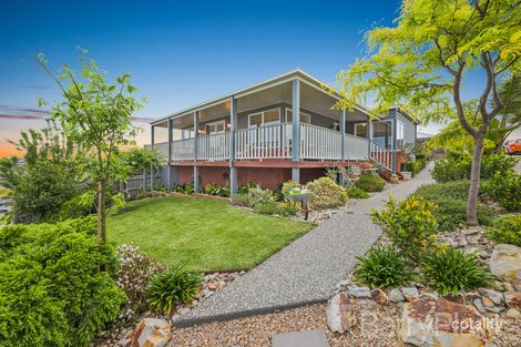 Property photo of 49 Manikato Drive Drouin VIC 3818
