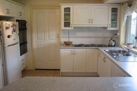 Property photo of 9 Aylesbury Crescent Chipping Norton NSW 2170