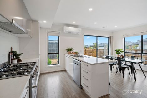 Property photo of 23 Bona Vista Rise Clyde VIC 3978