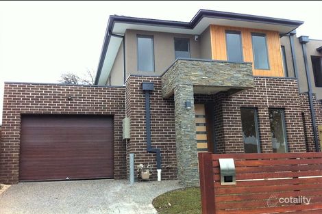 Property photo of 2A Highview Grove Burwood East VIC 3151