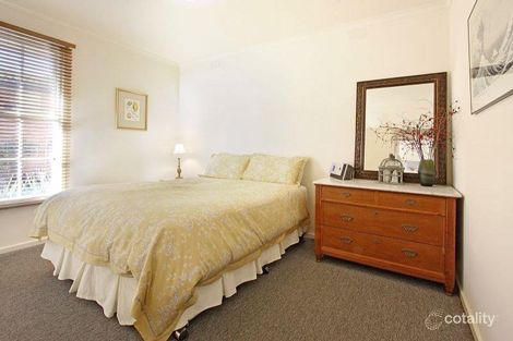 Property photo of 2/5 Howard Street Glen Iris VIC 3146
