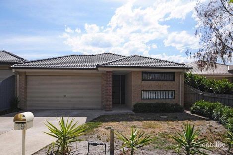 19 Carrum Woods Dr, Carrum Downs, VIC 3201