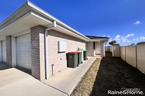 2/56 Kenny Dr, West Tamworth, NSW 2340