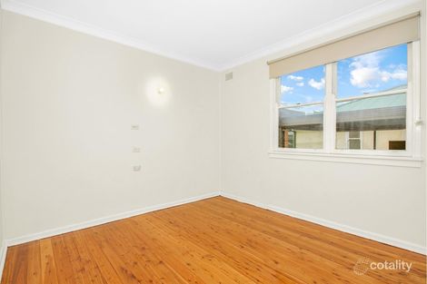 Property photo of 52 Gasmata Crescent Whalan NSW 2770