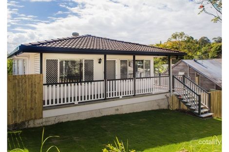 31 Carlyle St, Seventeen Mile Rocks, QLD 4073