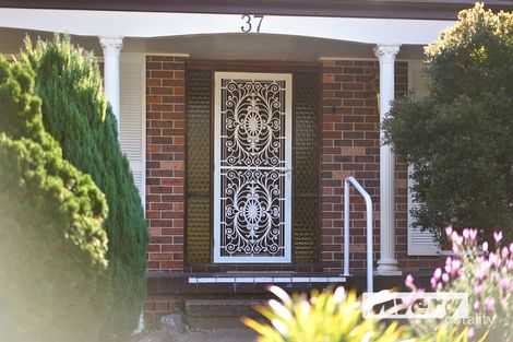 Property photo of 37 Kilaben Road Kilaben Bay NSW 2283