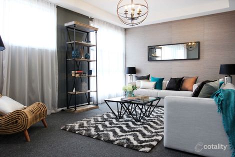 Property photo of 20 Cycads Way Currans Hill NSW 2567