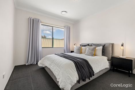 Property photo of 74 Macquarie Boulevard Hammond Park WA 6164