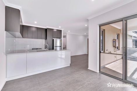 11/19 Streatham St, Beckenham, WA 6107