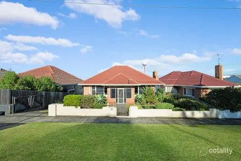 Property photo of 385 Raglan Parade Warrnambool VIC 3280
