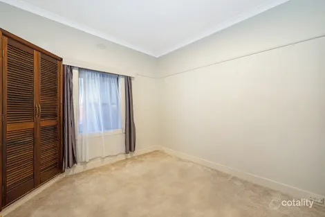 Property photo of 385 Raglan Parade Warrnambool VIC 3280