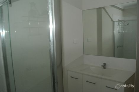 5 Michael St, Macleay Island, QLD 4184