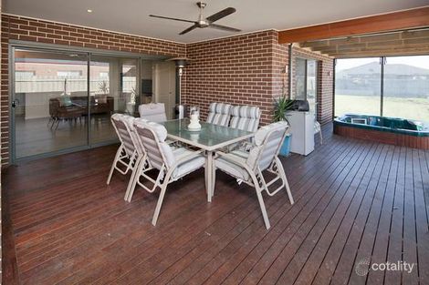 Property photo of 10 Makitti Close Tooradin VIC 3980