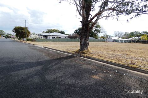 17 Burbank St, Chinchilla, QLD 4413