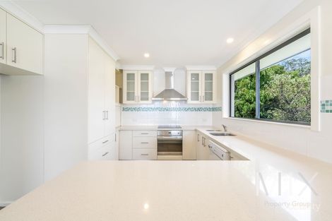 Property photo of 2/644 Oceana Drive Tranmere TAS 7018