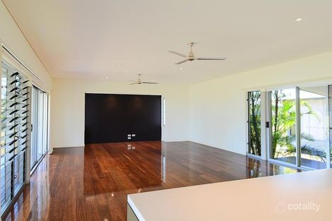 Property photo of 50 Traviston Way Burrum Heads QLD 4659