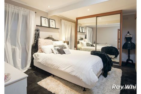 Property photo of 24 Lloyd Street Langwarrin VIC 3910