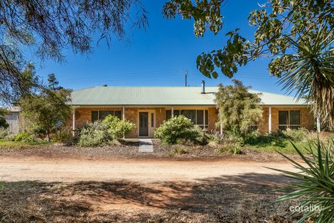 4 Tooravale Rd, Monash, SA 5342