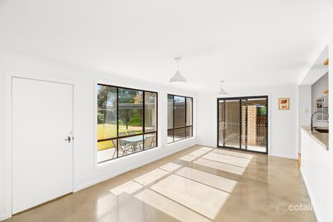 Property photo of 21 Huthwaite Street Mount Austin NSW 2650